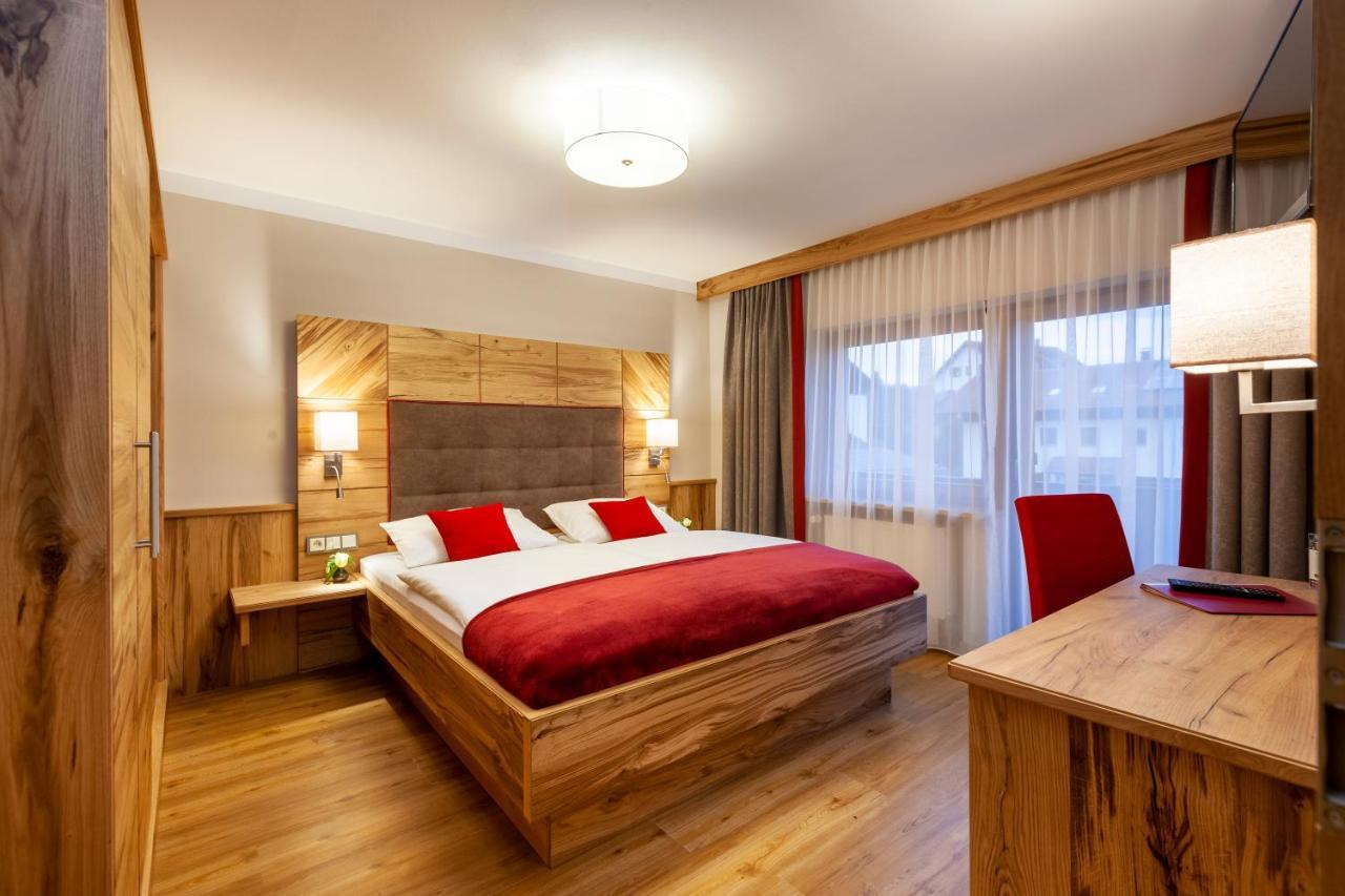 Genusshotel Hohenbogen Neukirchen beim Heiligen Blut Εξωτερικό φωτογραφία