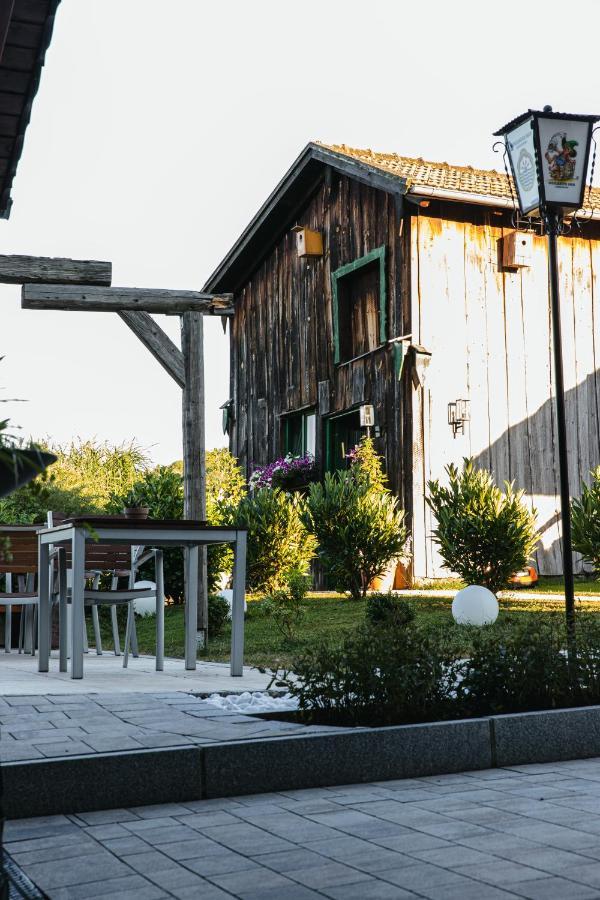 Genusshotel Hohenbogen Neukirchen beim Heiligen Blut Εξωτερικό φωτογραφία