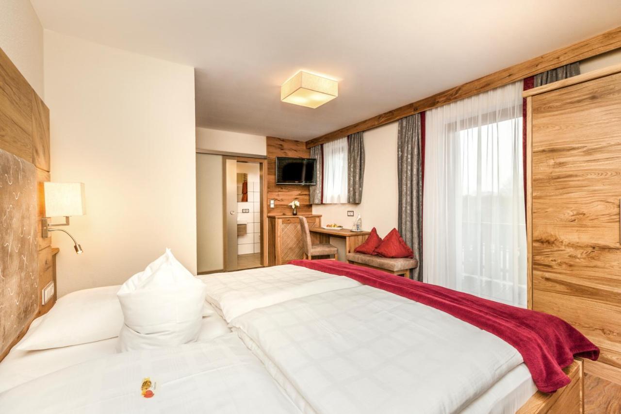 Genusshotel Hohenbogen Neukirchen beim Heiligen Blut Εξωτερικό φωτογραφία